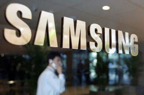 Samsung Reportedly Cutting Off Chip Sales to Huawei