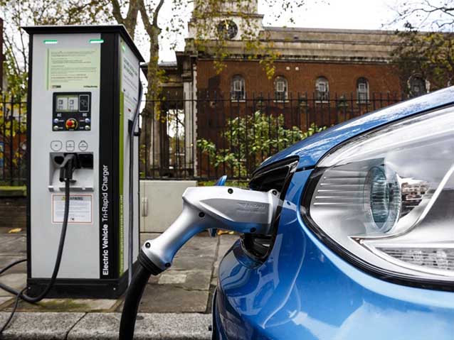 Owners of electric vehicles could soon be able to charge their cars while driving